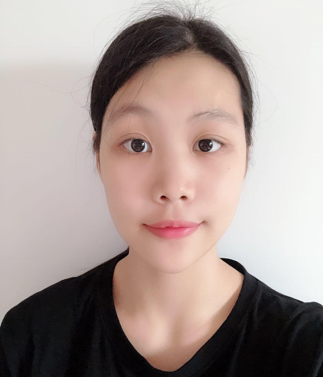 黄硕焕