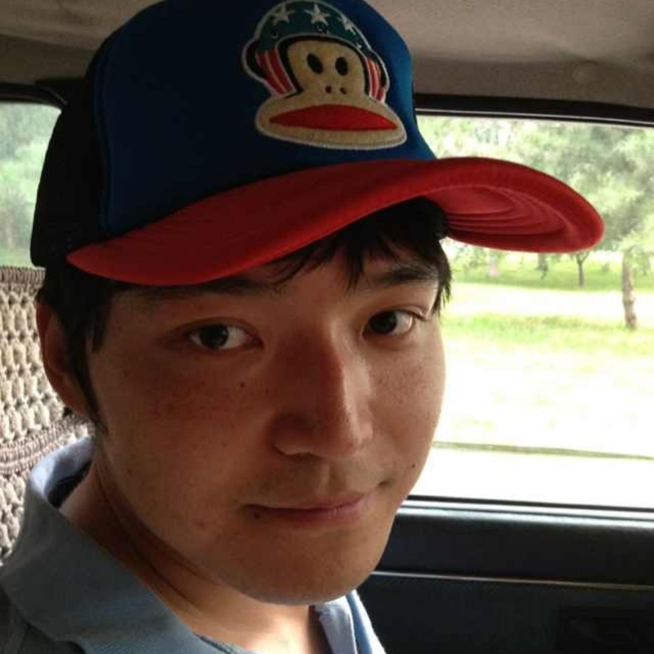 陈萌