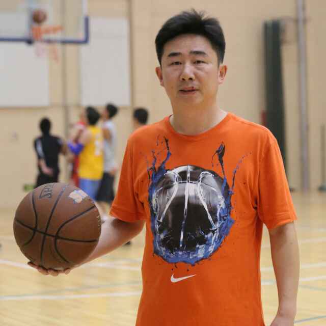 杨波