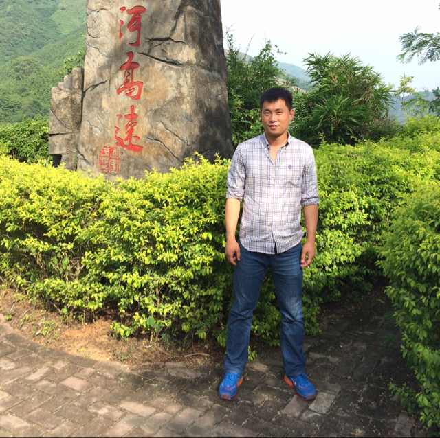 李俊毅