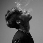 李昕