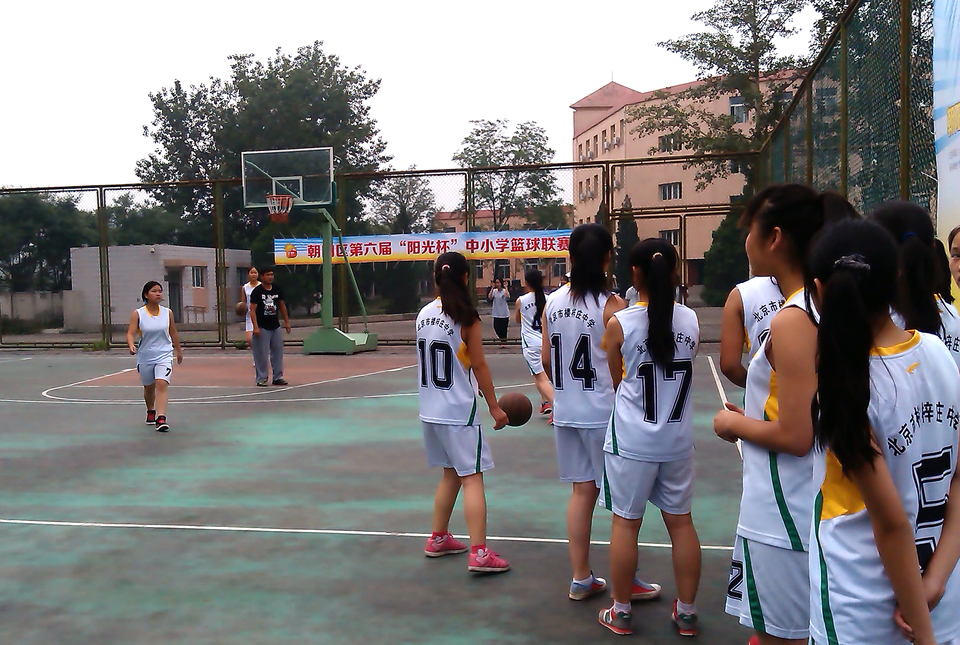 楼梓庄中学vs工大附中(1/19) 2014-06-10 20:41
