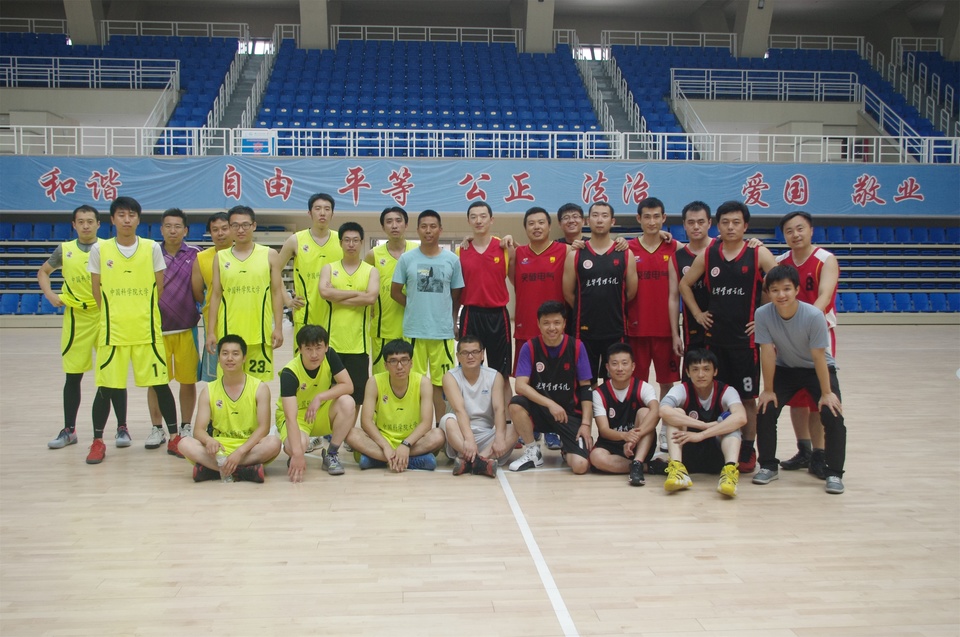 北大艰难战胜国科大